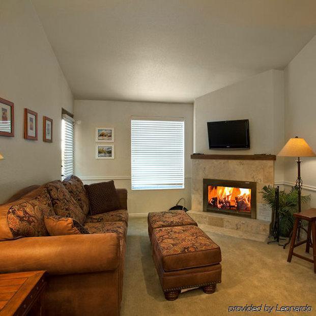 Copperbottom Inn Park City Room photo